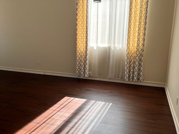 Formal living and dinning area