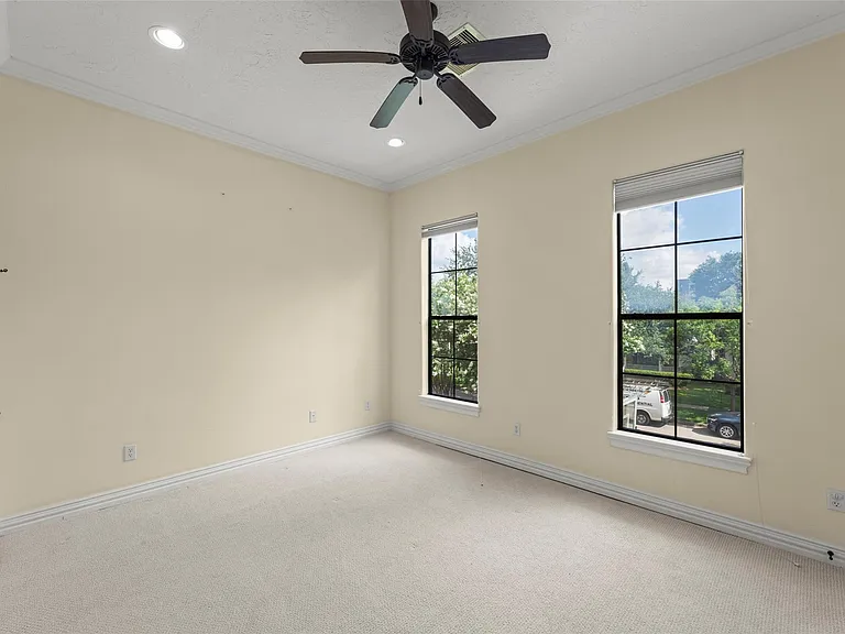 4107 Dartmouth Ave — Photo 36