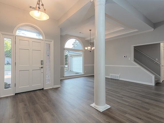 4th image of 7483 Mulligan Ln