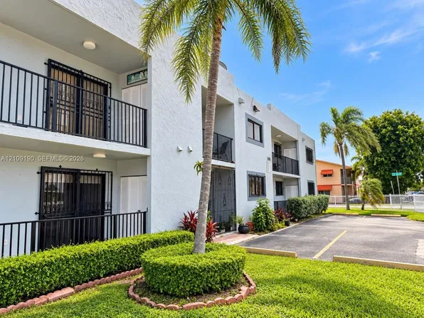 1380 W 41st St APT 201, Hialeah, FL 33012