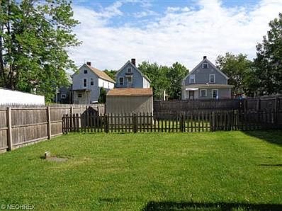2nd image of 3605 Cecilia Ave