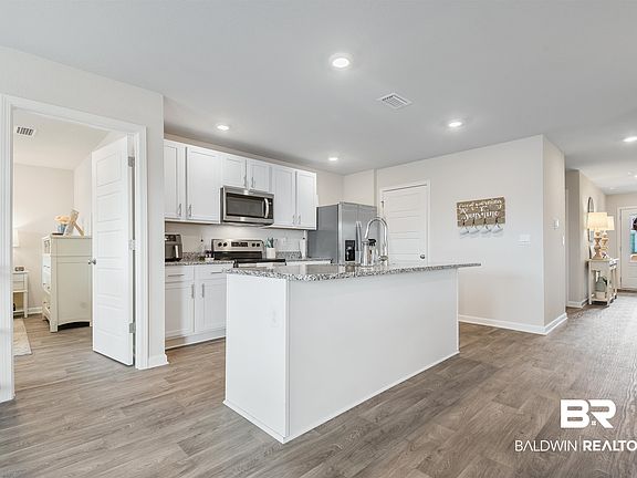 5th image of 20815 Petal Dr