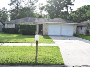 16858 Gleneagle Dr N, Conroe, TX 77385