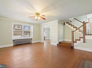 112 E Township Line Rd, Havertown, PA 19083