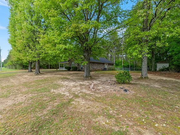4th image of 6 Cold Springs Rd