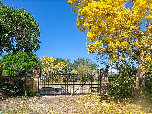 2nd image of 2100 Jamaica Way Lot B