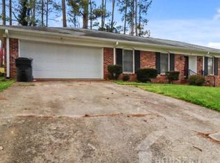 301 Ladbroke Rd, Greenville, SC 29615