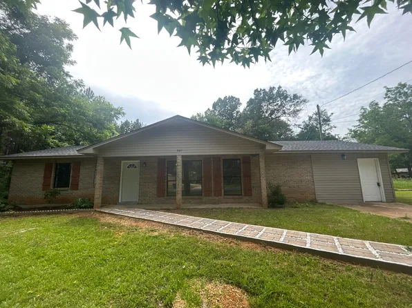 376 Belfontaine St, Houston, MS 38851
