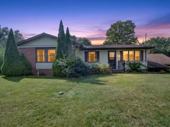 3124 Earl Dr, Spring Arbor, MI 49283