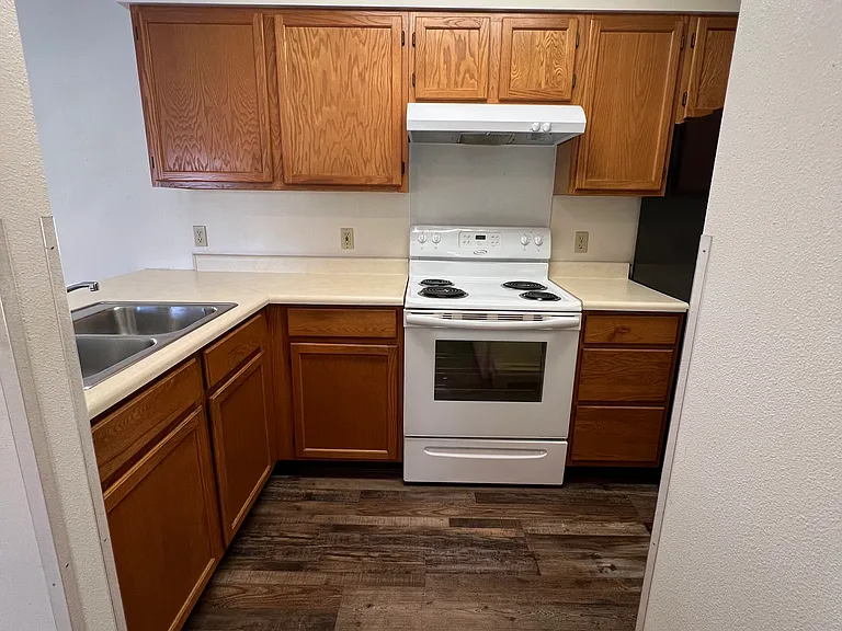 1526 Lake Elmo Dr #3 — Photo 6