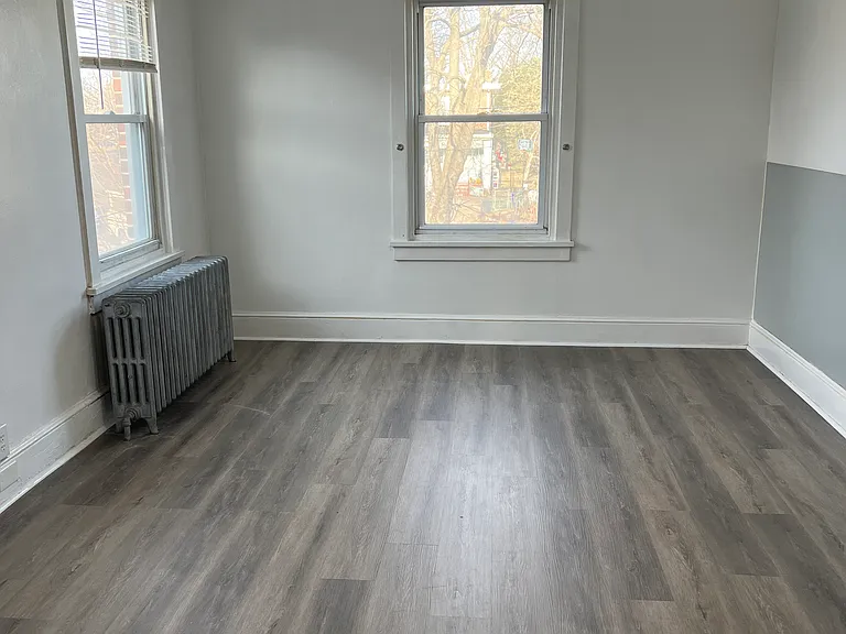 217 Cleveland St #2 — Photo 3