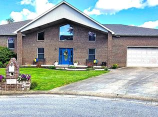 509 Mount Ashley Rd, Evansville, IN 47711