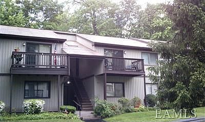 1st image of 123 Columbia Ct #D