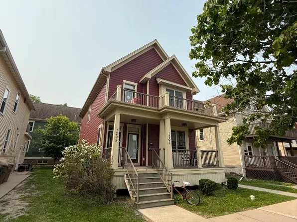 1205 Mound St Unit 1, Madison, WI 53715