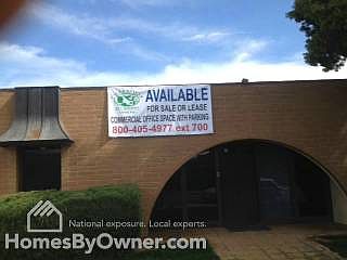 1st image of 544 N Van Ness Ave