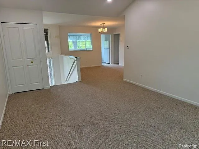 16713 Kensington Dr — Photo 6