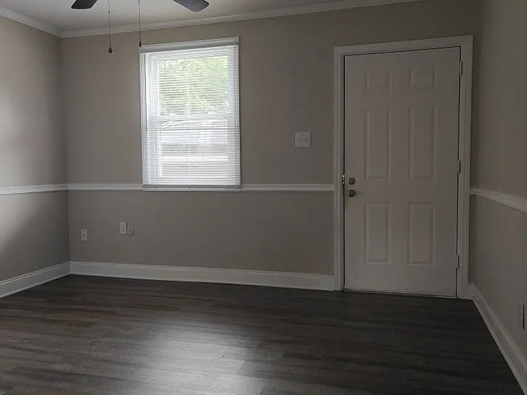 4432 Wrightsboro Rd — Photo 3