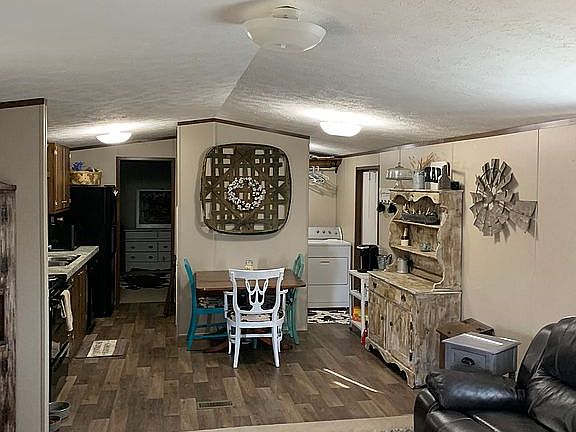 2nd image of 4551 W Highway 635