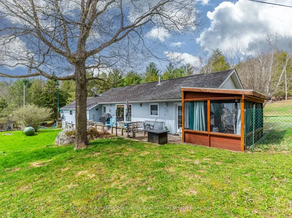 1093 Reynolds Rd, Minden Hills, ON K0M 2K0