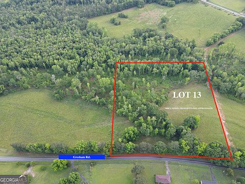 1st image of 13 Gresham Rd