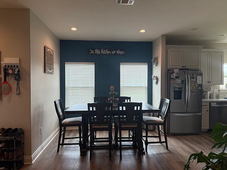107 Liberty Dr — Photo 7