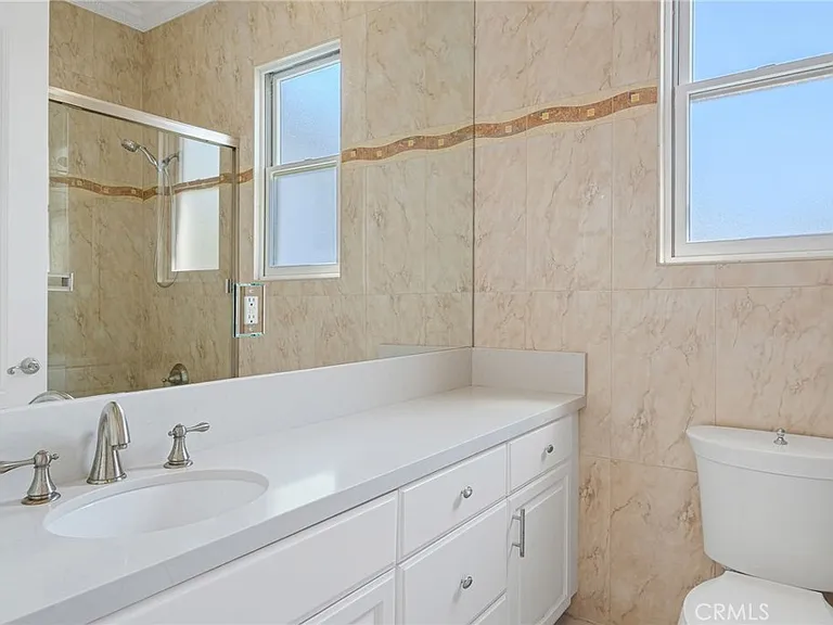 16459 Otsego St — Photo 60