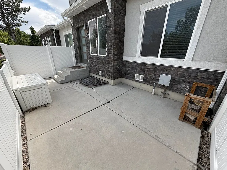 12558 S 1300 W — Photo 35