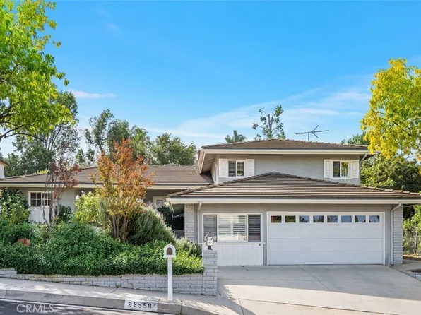 22558 Waterbury St, Woodland Hills, CA 91364