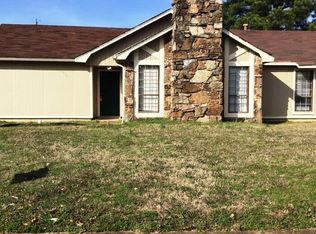 6822 Kirby Arms Dr, Memphis, TN 38115