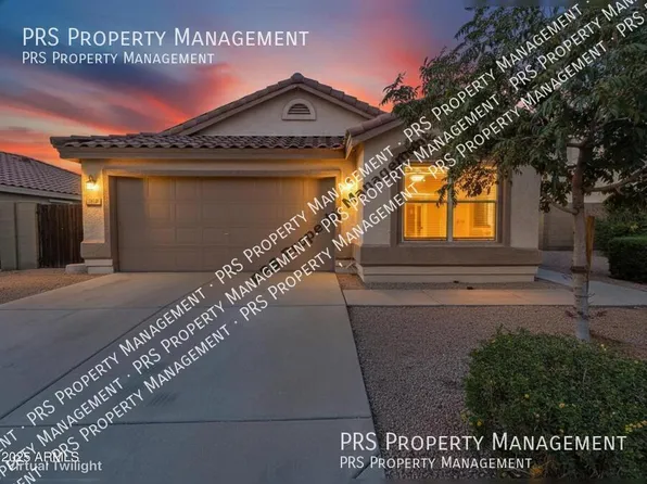 1042 S Clancy Cir, Mesa, AZ 85208