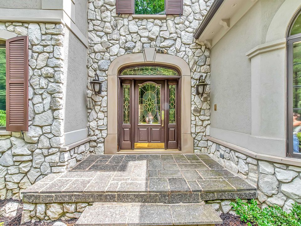 7949 Bridge Valley, Clarkston, MI 48348 MLS 50121405 Zillow