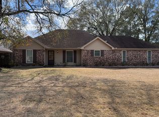 13065 Chestnut Ln, Beaumont, TX 77713