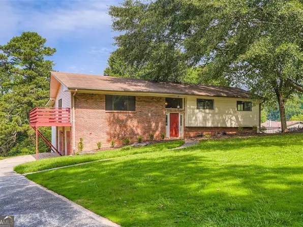 1529 Winchester Trl, Riverdale, GA 30296