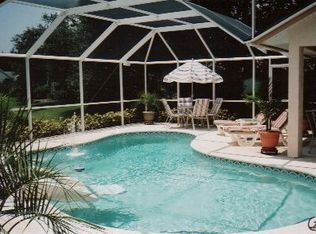 4655 Hamlets Grove Dr, Sarasota, FL 34235