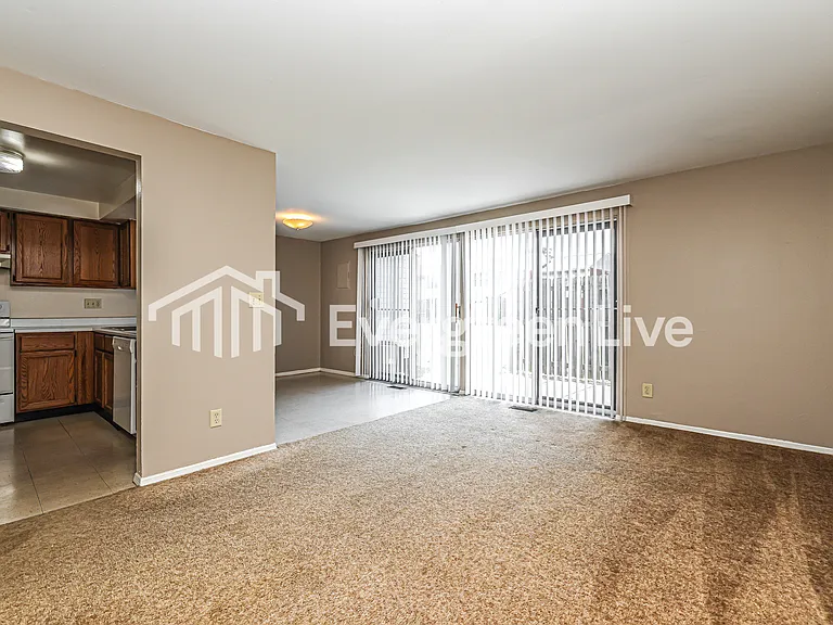 5863 Taylorsville Rd — Photo 5