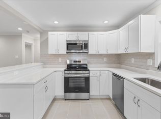 942 Clovis Ave, Capitol Heights, MD