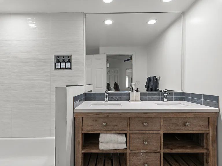 18015 Santa Rita St — Photo 17