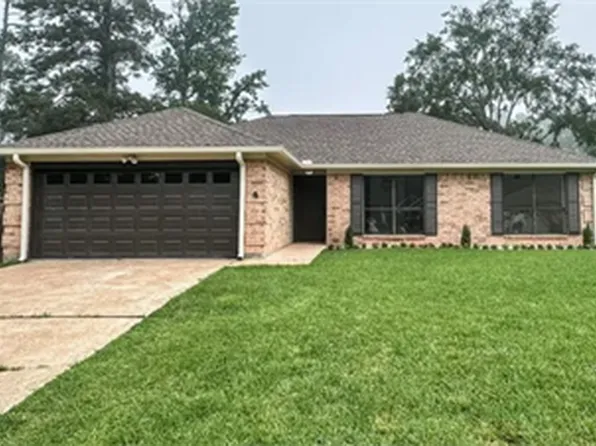 4 Columbia Ct, Lufkin, TX 75901
