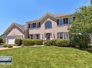2670 Harlstone Dr, Aurora, IL 60502