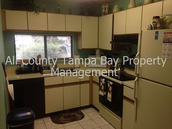 5th image of 11403 Waveland Way