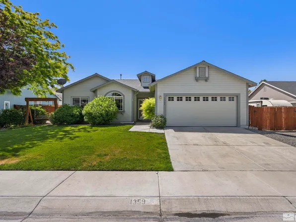 1359 Westminster Pl, Gardnerville, NV 89410