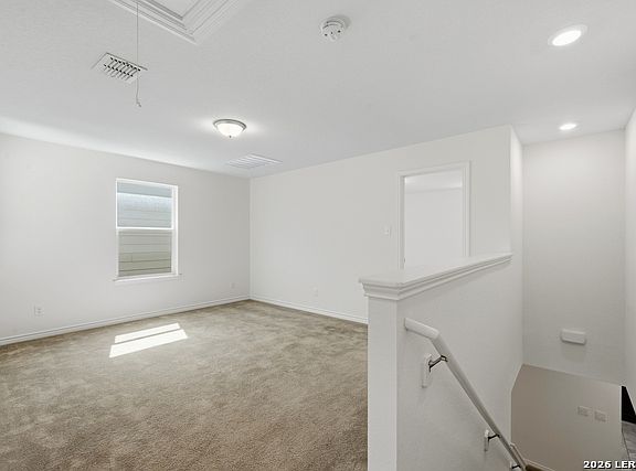 5th image of 5911 Eckhert Rd #135