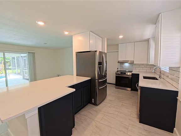 3rd image of 1315 SE 45th St