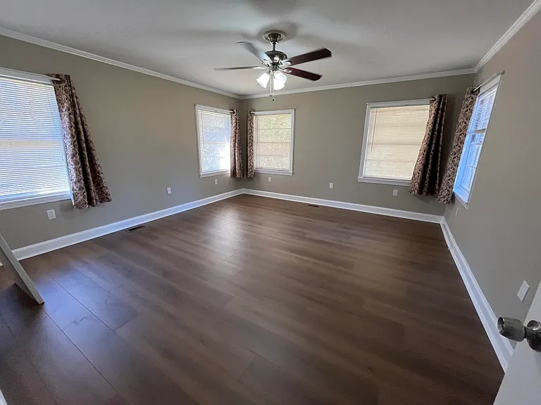 2110 Broome Rd — Photo 11