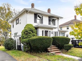 26 Taylor St, Quincy, MA 02170