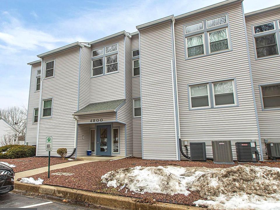 1st image of 4803 Birch Cir #140