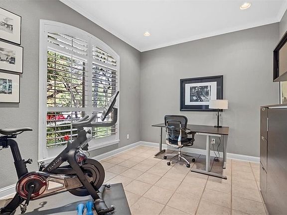 5th image of 5000 Mission Oaks Blvd Unit 26