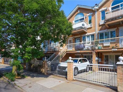 8657 Bay 16th St #3B, Brooklyn, NY, 11214