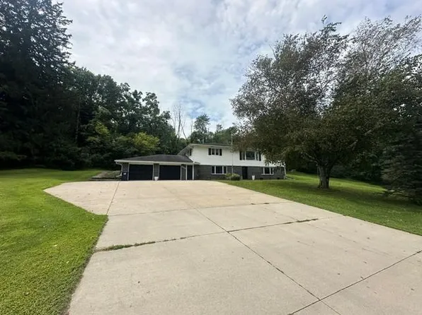 805 Auburn Ave S, Lanesboro, MN 55949