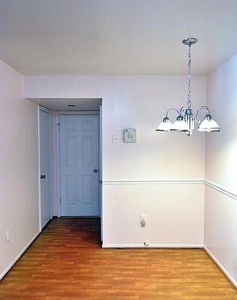 5th image of 3725 Monmouth Pl